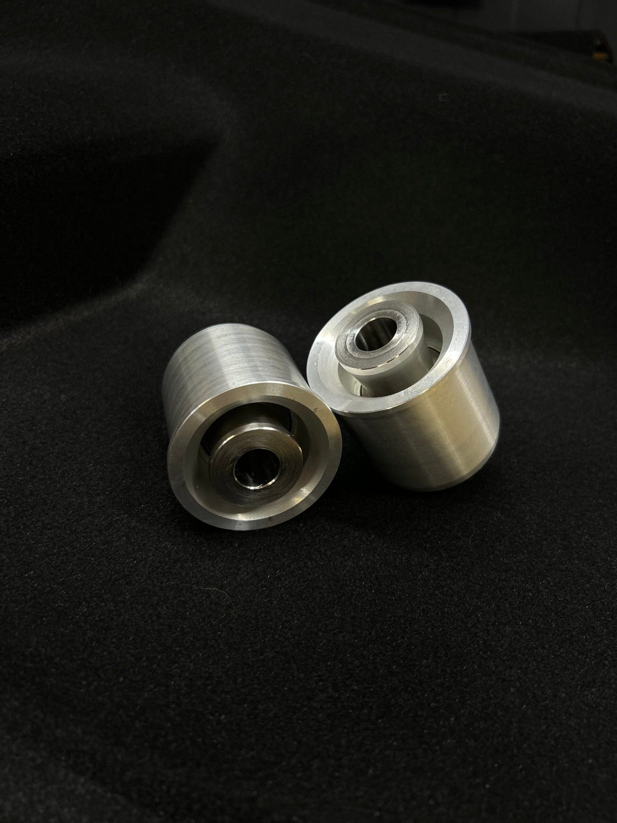 Full Set BMW F8X – aluminiowe tuleje tylnych wahaczy